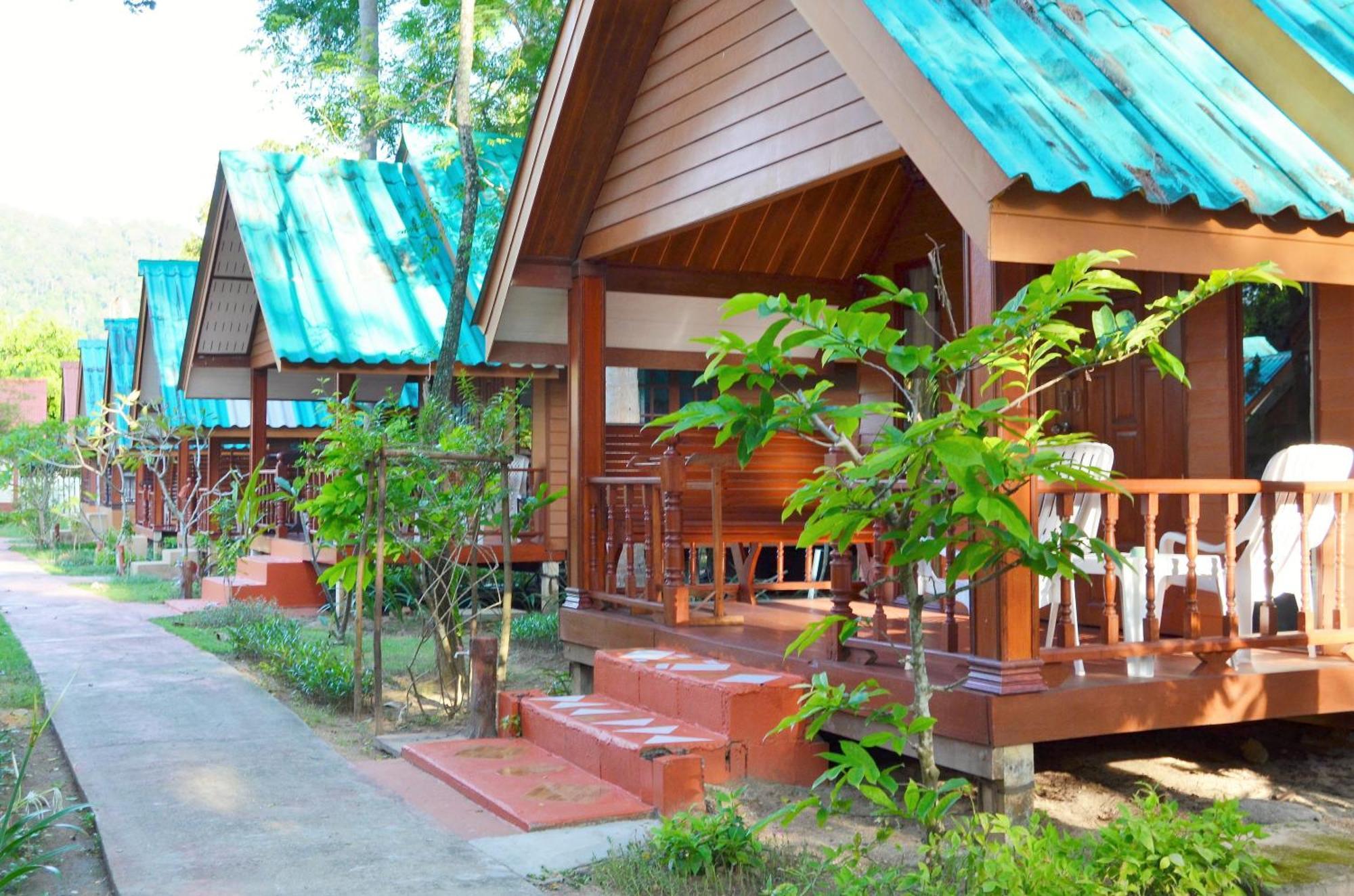 Sayang Beach Resort Ко-Ланта Екстер'єр фото