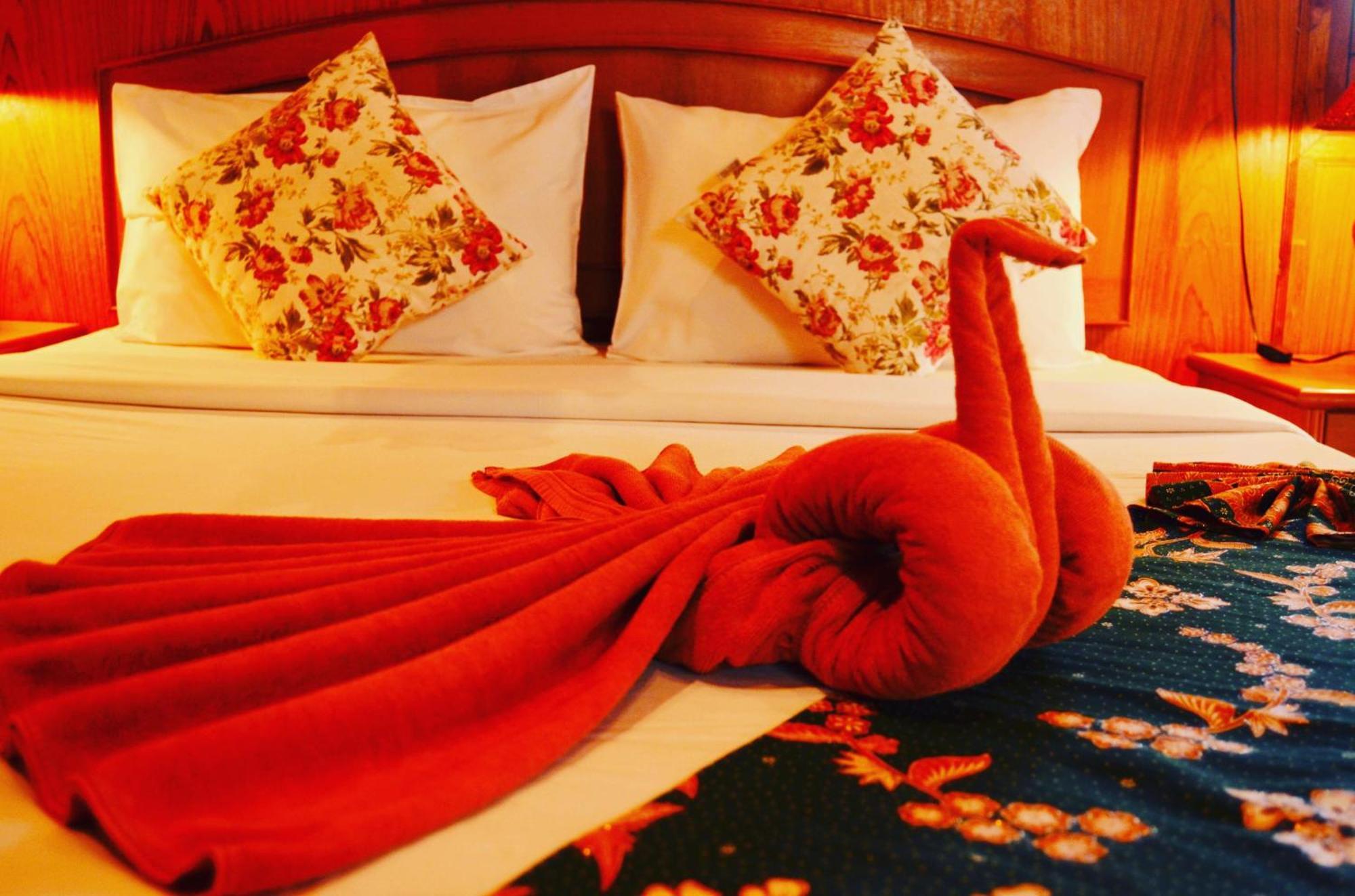 Sayang Beach Resort Ко-Ланта Екстер'єр фото
