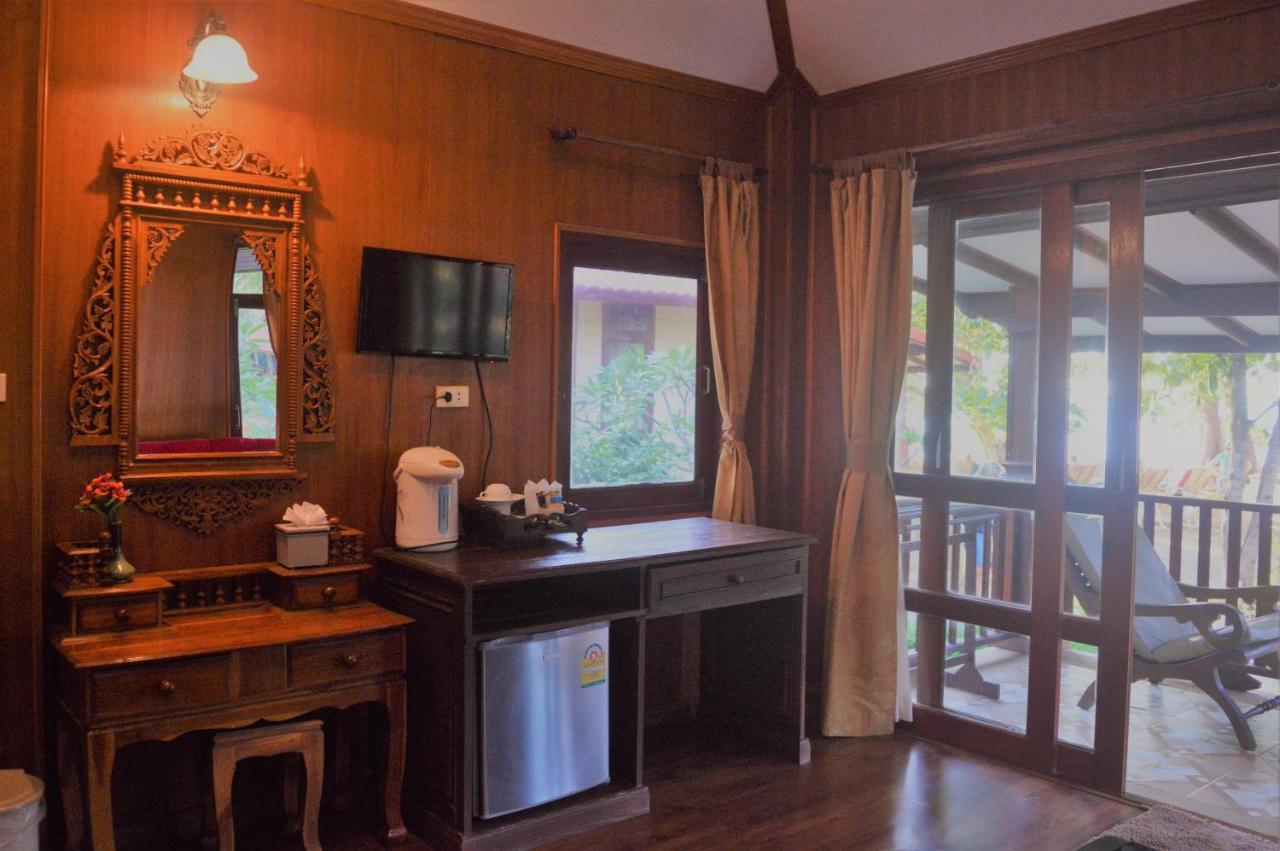 Sayang Beach Resort Ко-Ланта Екстер'єр фото